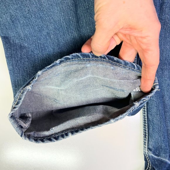 BKE Denim Men's 32R Derek Jeans Distressed Holes - Picture 12 of 15